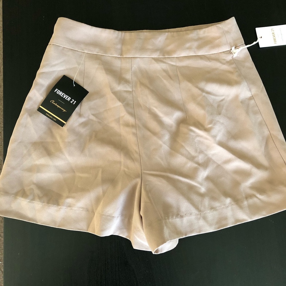 Mini Skort - Picture 2 of 3